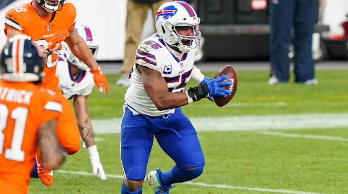 jerry-hughes-buffalo-bills